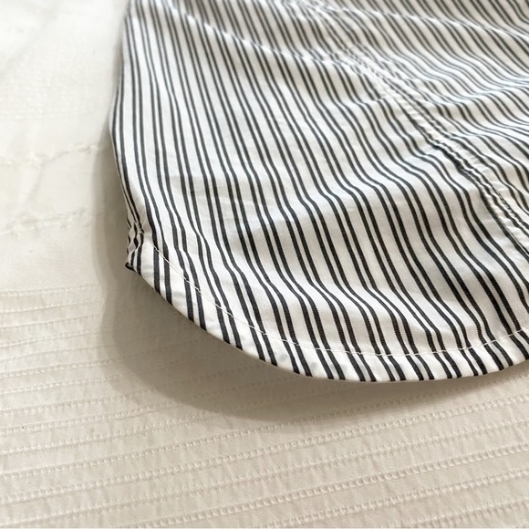 Hazzys WHITE GREY STRIPED BUTTON FRONT RUFFLE PLEATED SHIFT BOYFRIEND DRESS - Picture 11 of 11